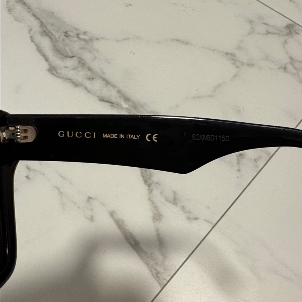 Gucci Black Sunglasses with Blue Case - Picture 7 of 7